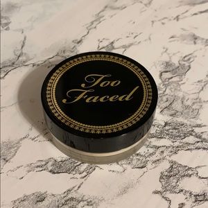 Mini Too Faced Born This Way Powder